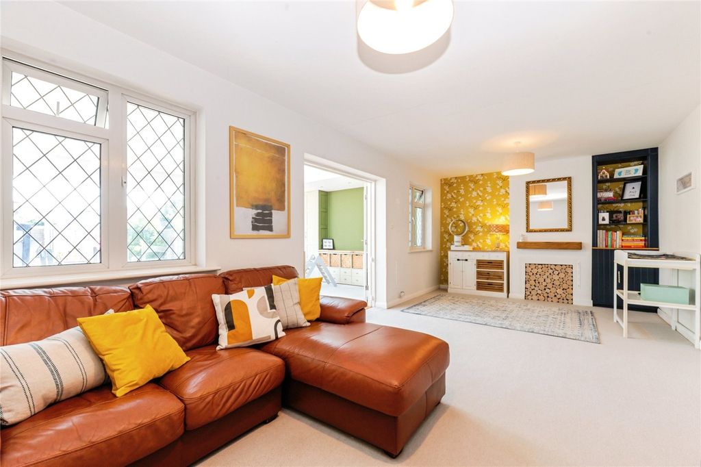 Property photo 3 of 19 Picture No. 36