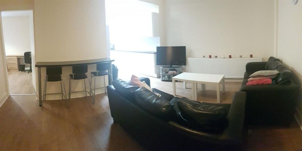 Property photo 2 of 13 Bright, Modern Living Area With Hardwood Floors, A...