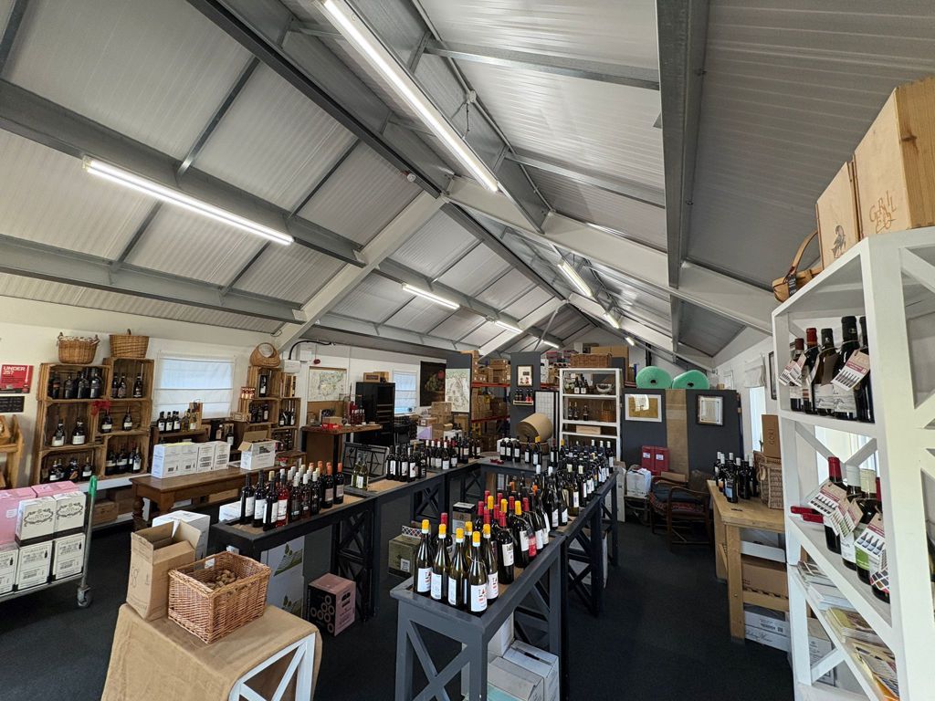 Property photo 2 of 5 Photo 9