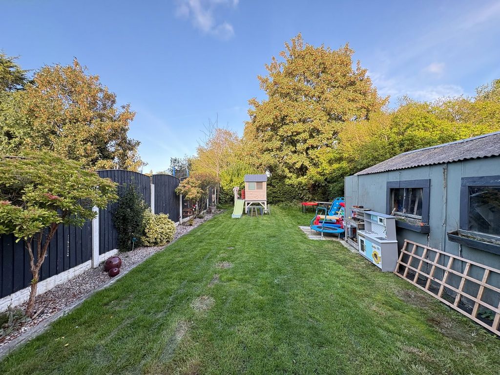 Property photo 3 of 26
