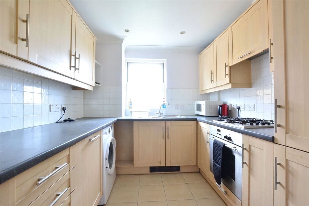 Property photo 3 of 10 Picture No. 34