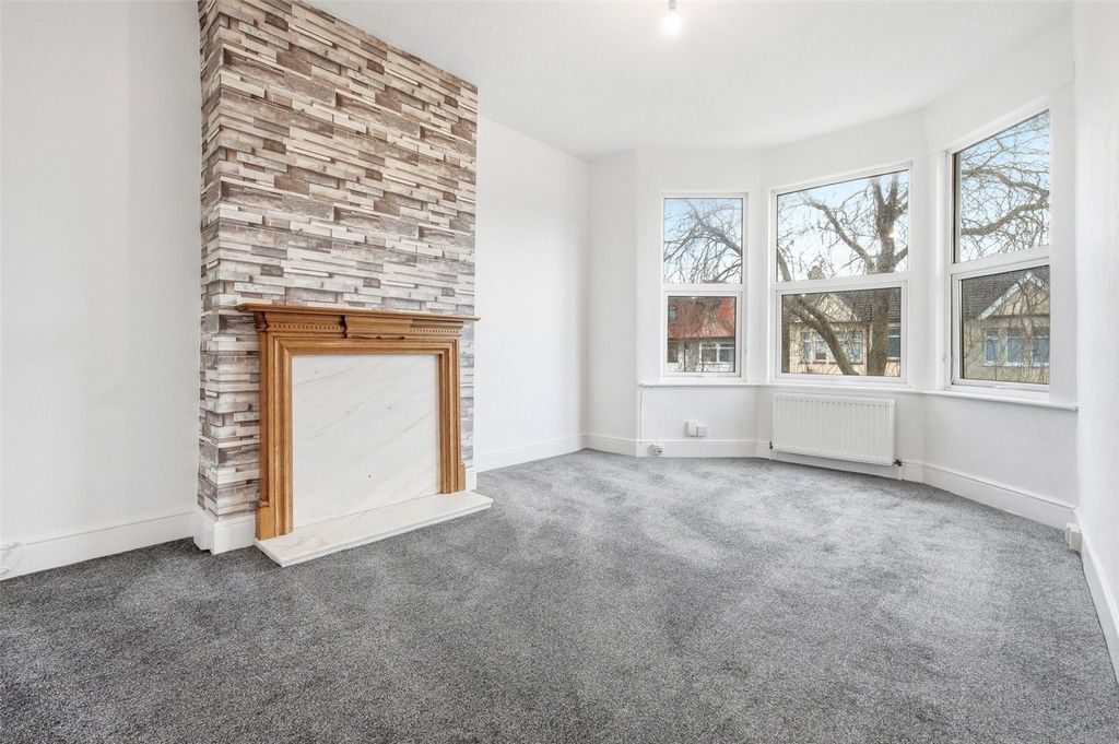 Property photo 3 of 10 Picture No. 15