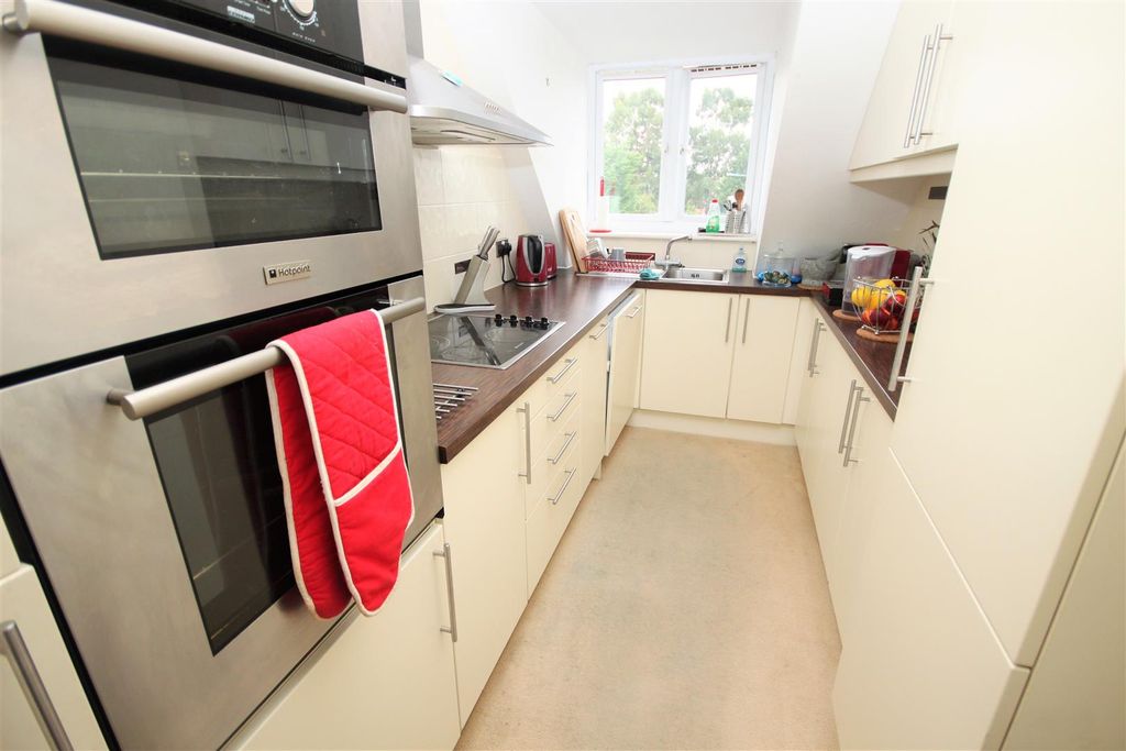 Property photo 3 of 6 Img_1613.Jpg