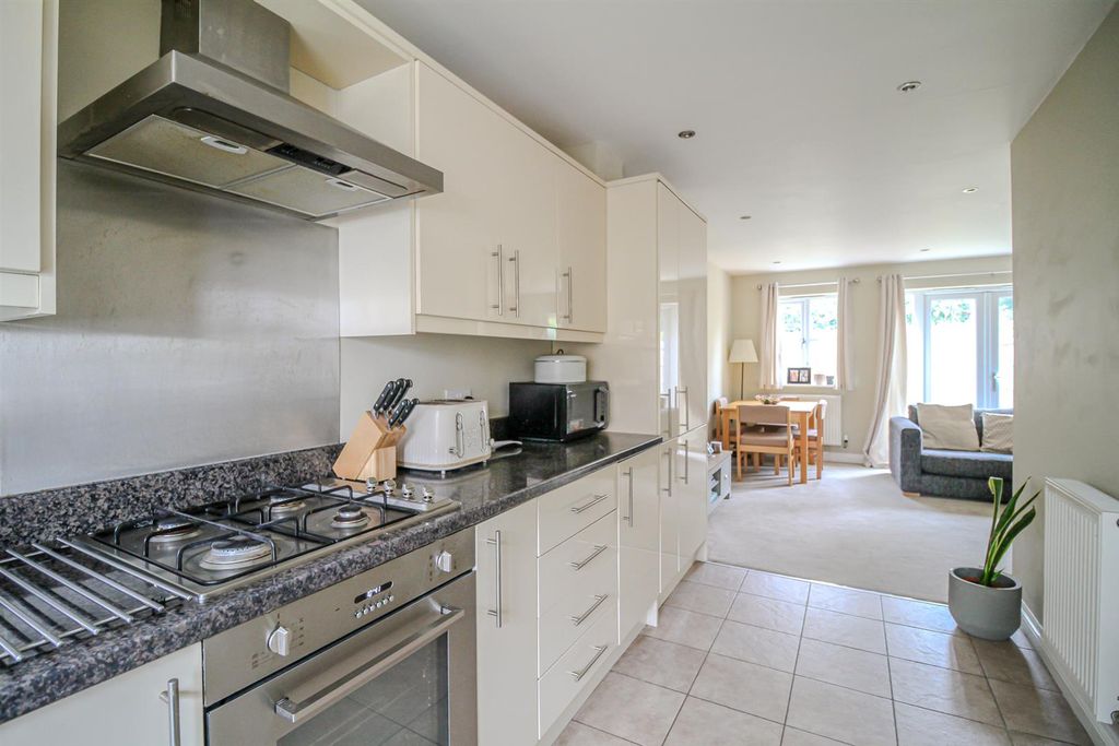 Property photo 1 of 22 Kitchen