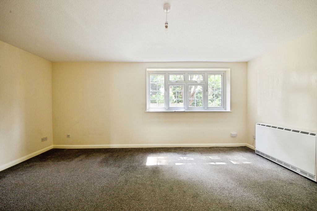 Property photo 2 of 9 Pbox-Img.Jpg