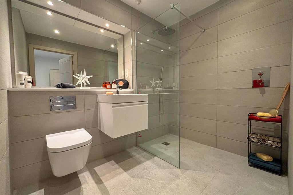 Property photo 2 of 5 Photo 2