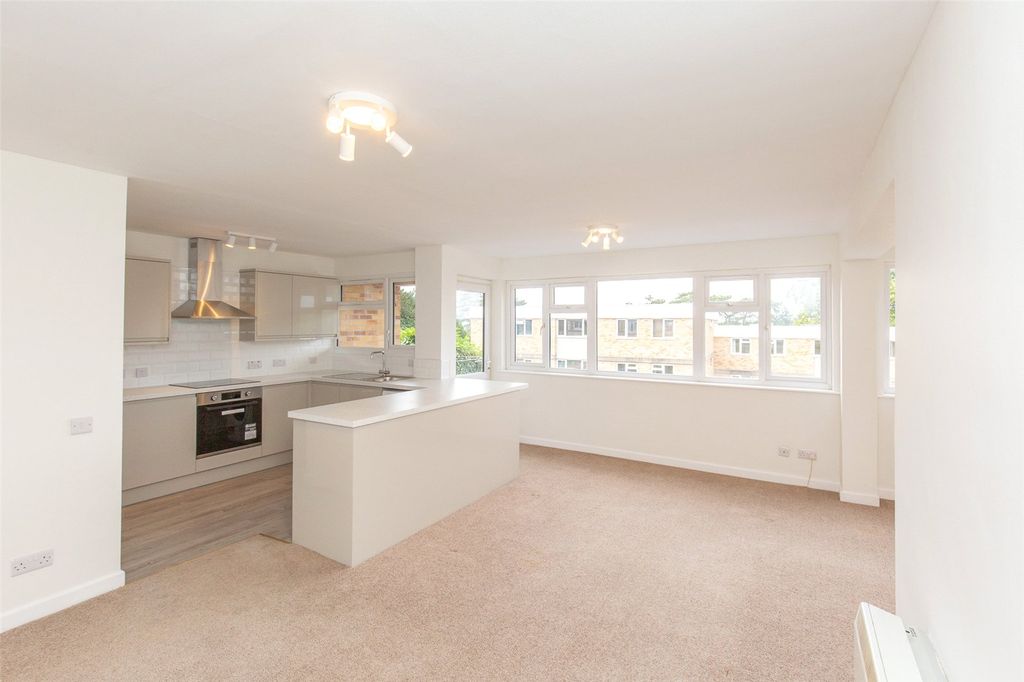 Property photo 1 of 12 Picture No. 04