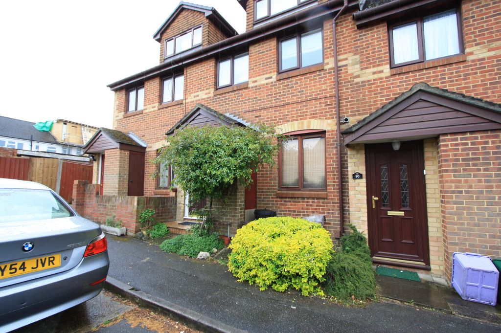 Property photo 1 of 1