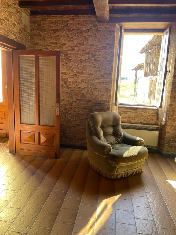 Property photo 3 of 47