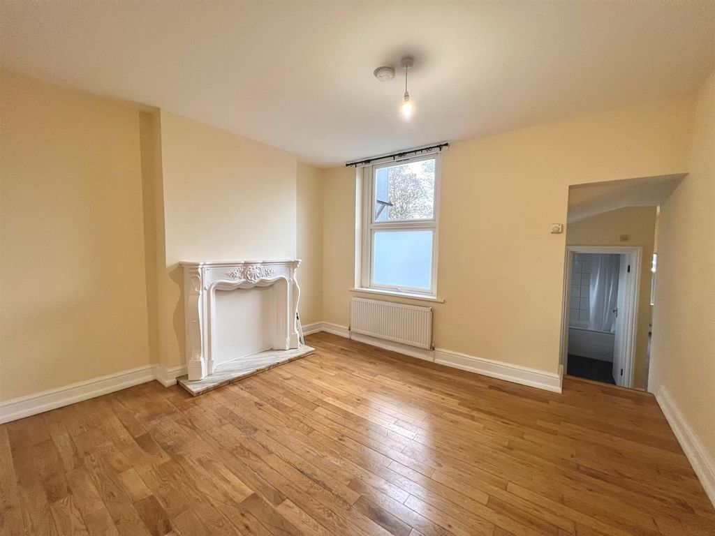 Property photo 1 of 8 Img_2765.Jpg