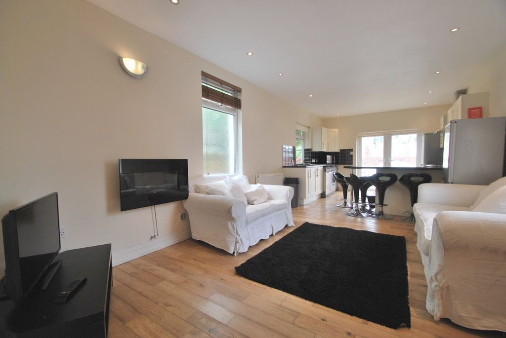 Property photo 1 of 19 Photo 1