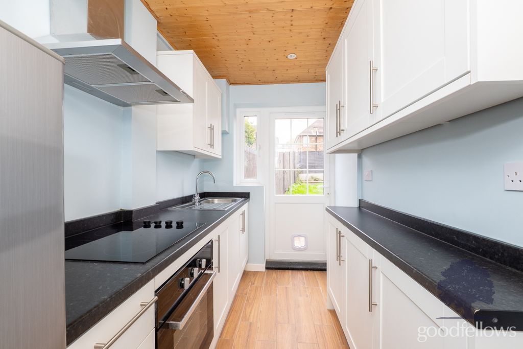 Property photo 2 of 19 Picture 2