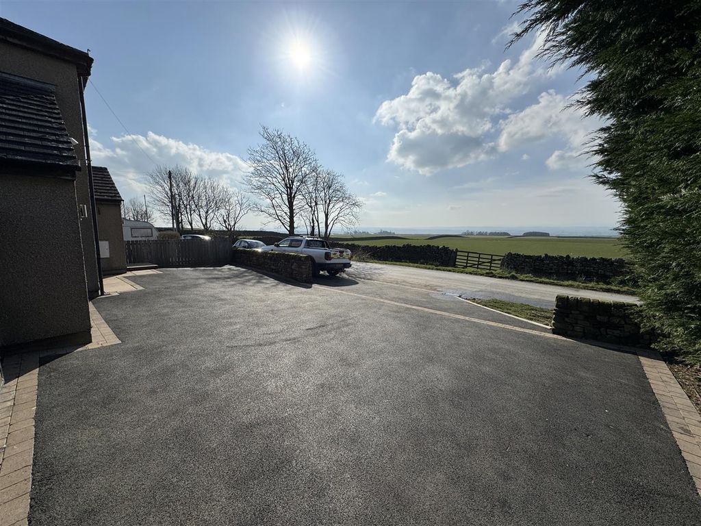 Property photo 2 of 18 Img_1562.Jpeg