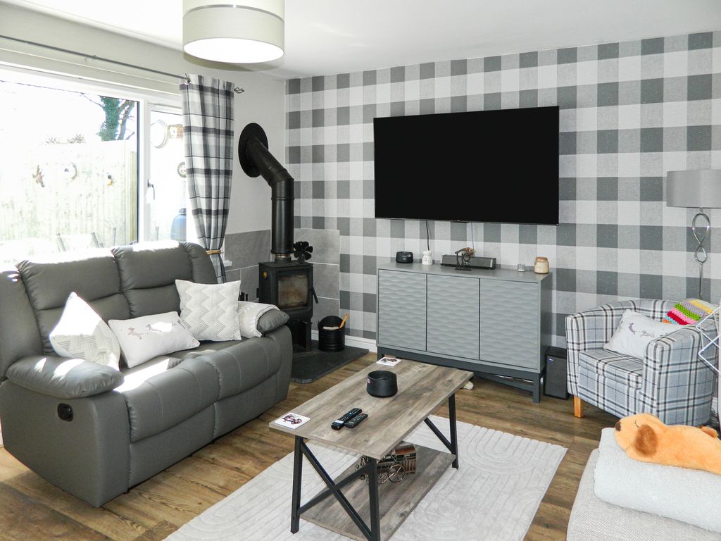 Property photo 3 of 29 Dscn6808