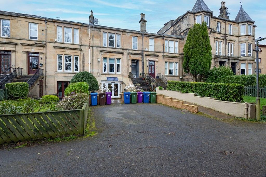 Property photo 1 of 26