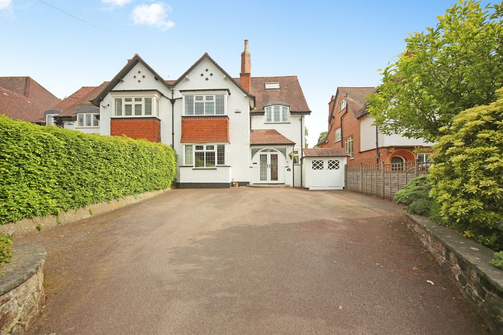 Property photo 1 of 29