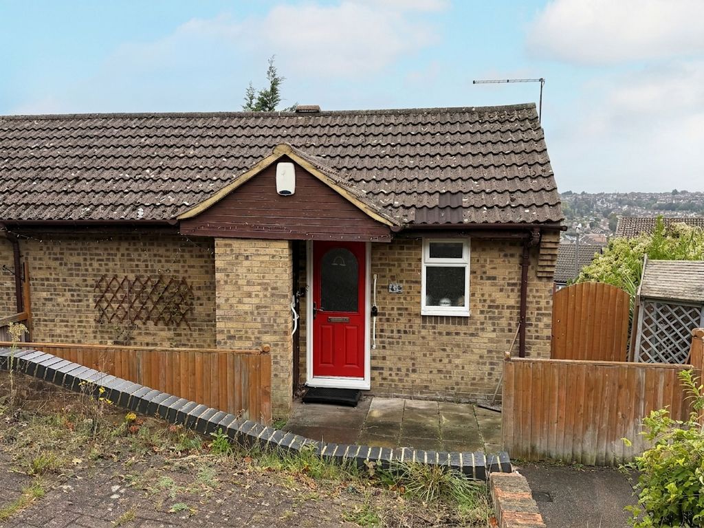 Property photo 1 of 11
