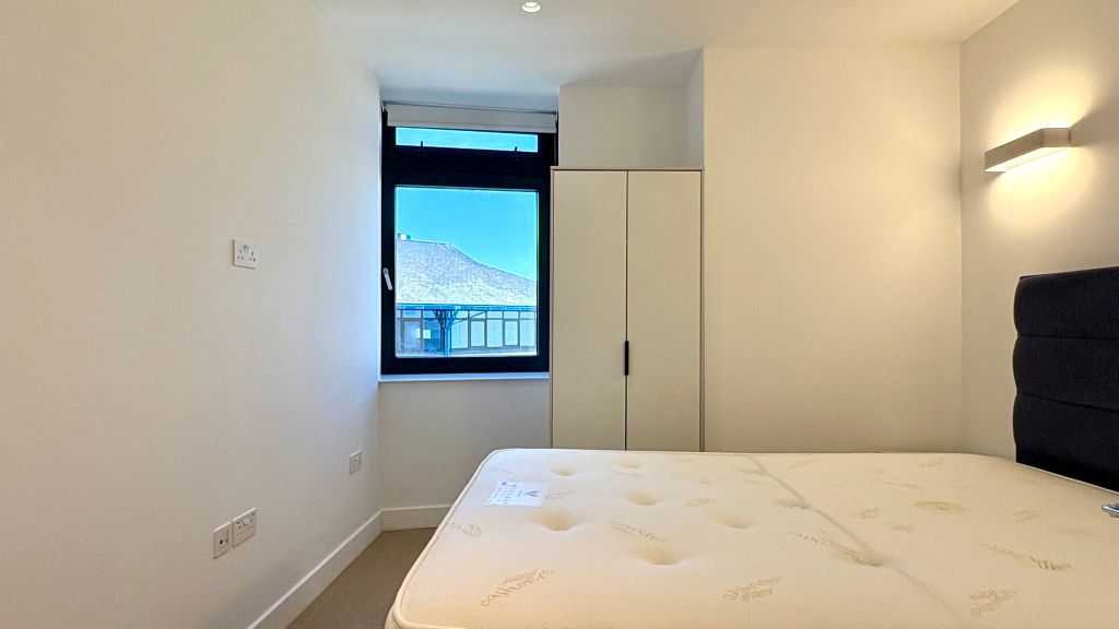 Property photo 3 of 11 Bedroom