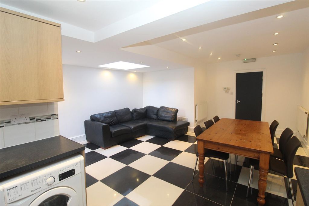 Property photo 1 of 8 Img_0612.Jpg