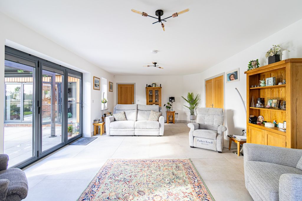 Additional image 14 of 4 bed detached bungalow for saleOak Tree Meadow, Dereham NR19