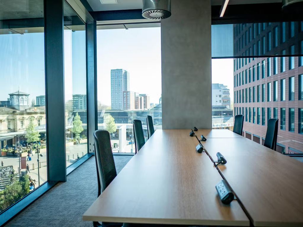 Property photo 2 of 21 Office