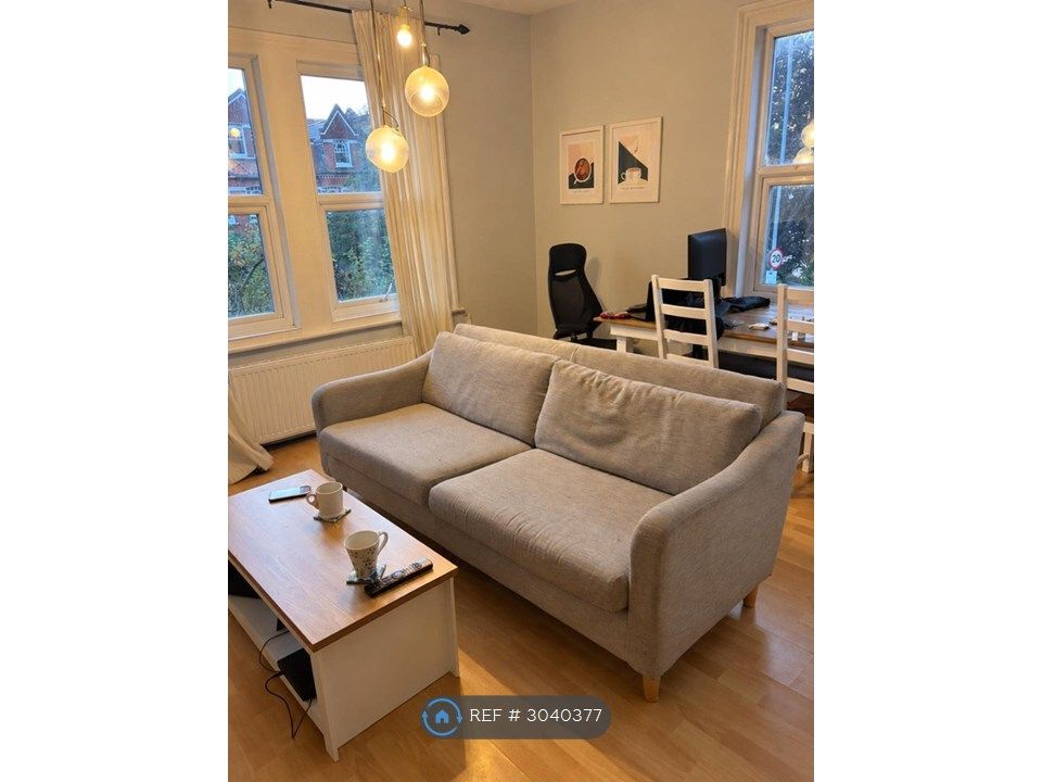 Property photo 2 of 7