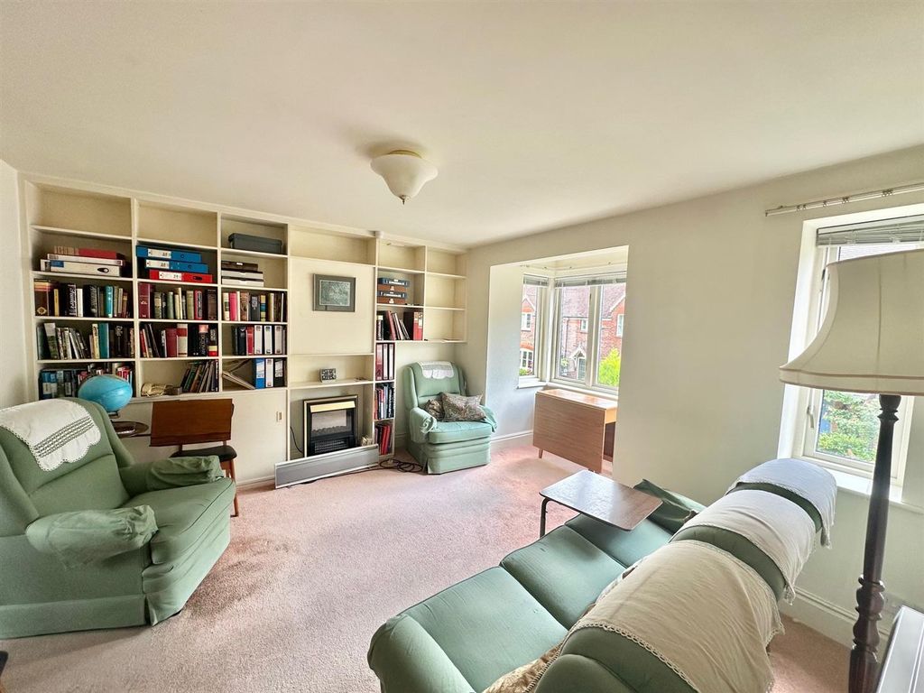 Property photo 2 of 26 11.Jpg