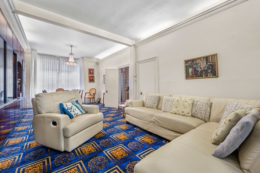 Property photo 3 of 18 Picture No. 15