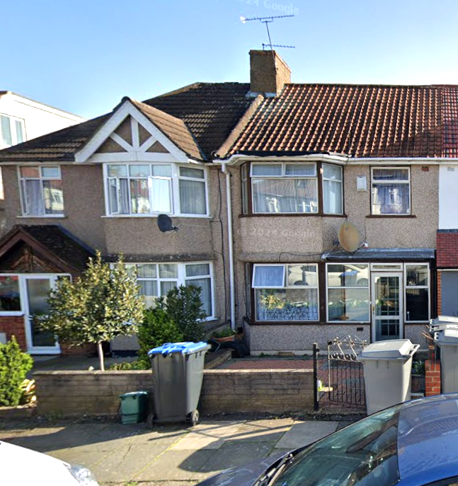 Property photo 1 of 8 Photo 1