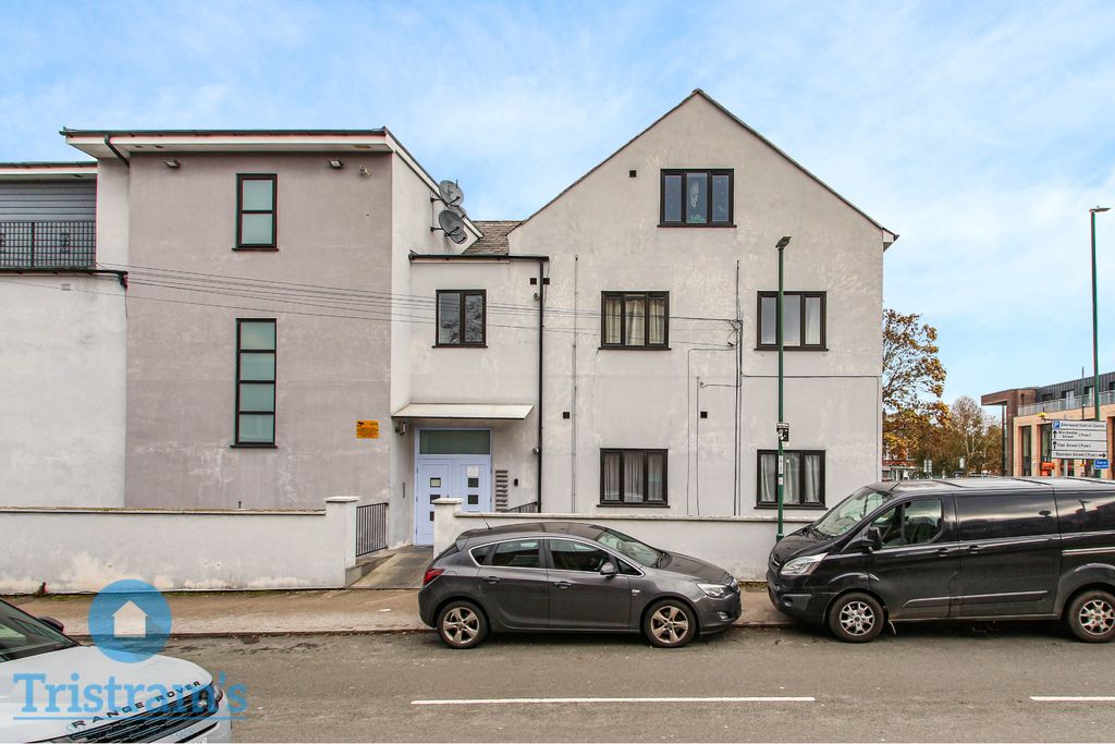 Property photo 1 of 14 Untitled Design - 2024-11-01T143616.662