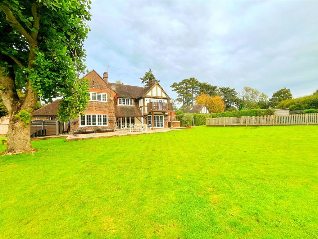 Property photo 3 of 41 Picture No. 45