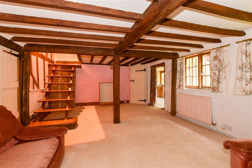 Property photo 3 of 19 Family Room