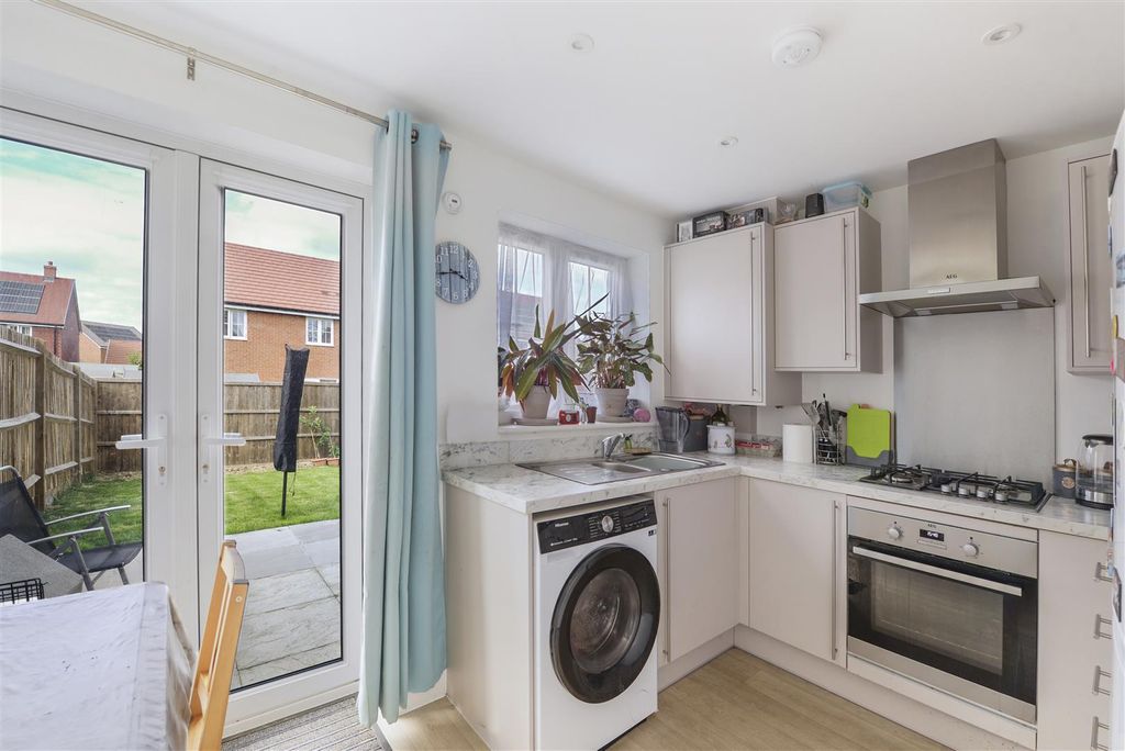 Property photo 3 of 12 29Tully04.Jpg