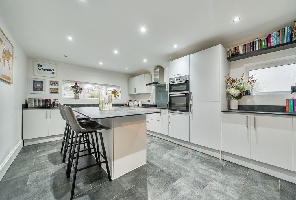 Property photo 2 of 15 Picture 2