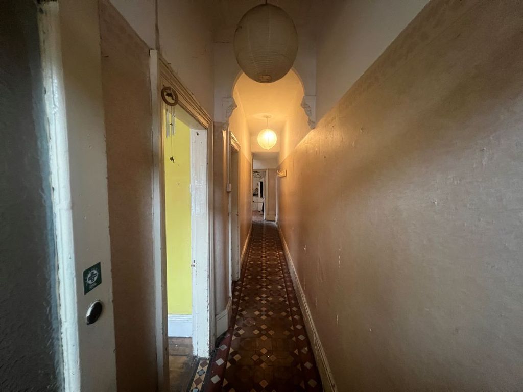 Property photo 3 of 29