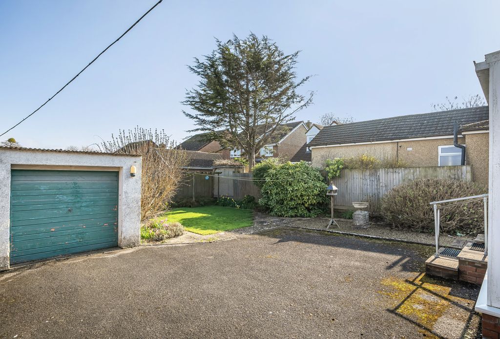 Property photo 2 of 18 Picture 2