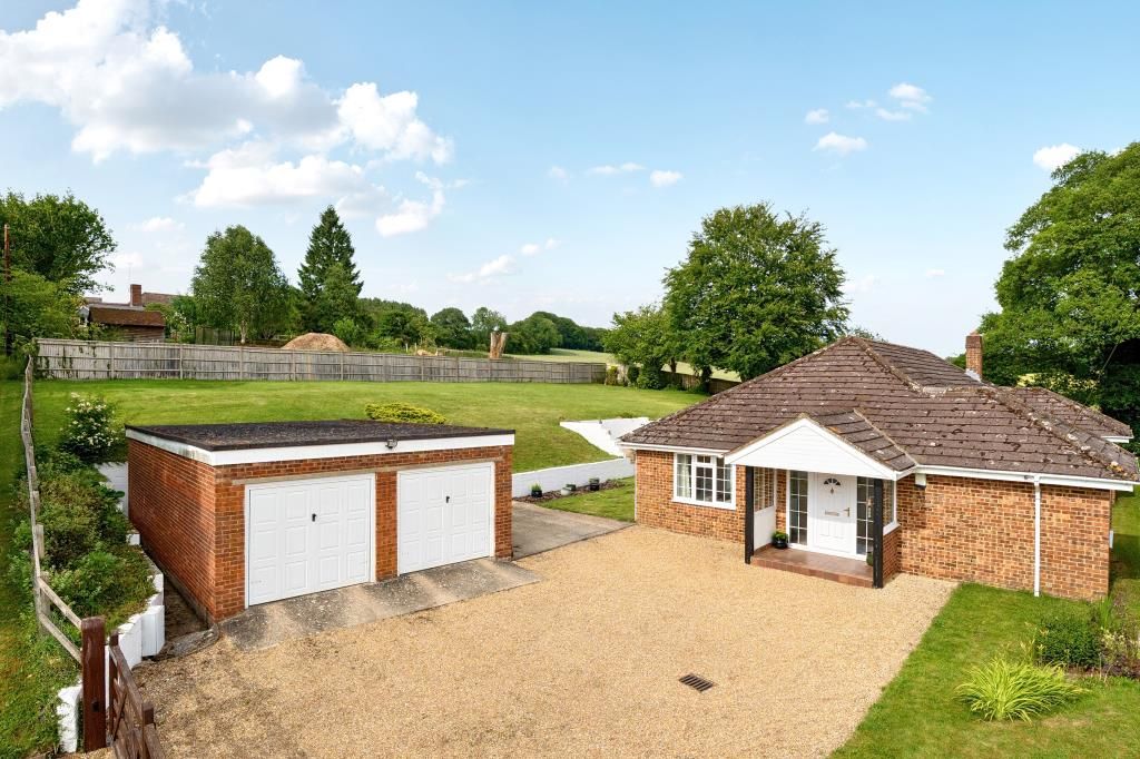 Property photo 1 of 20 External View