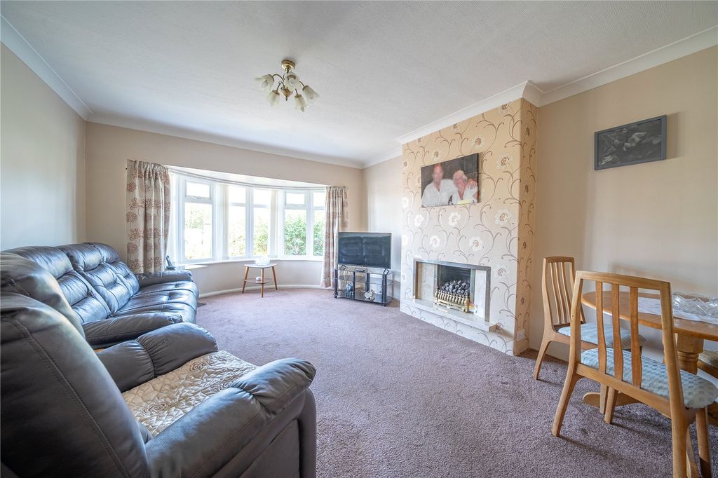 Property photo 2 of 16 Picture No. 03