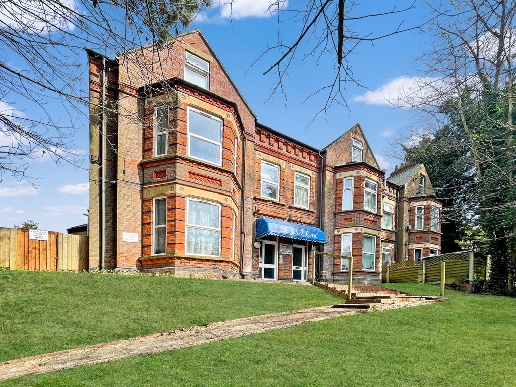 Property photo 1 of 9 4120520