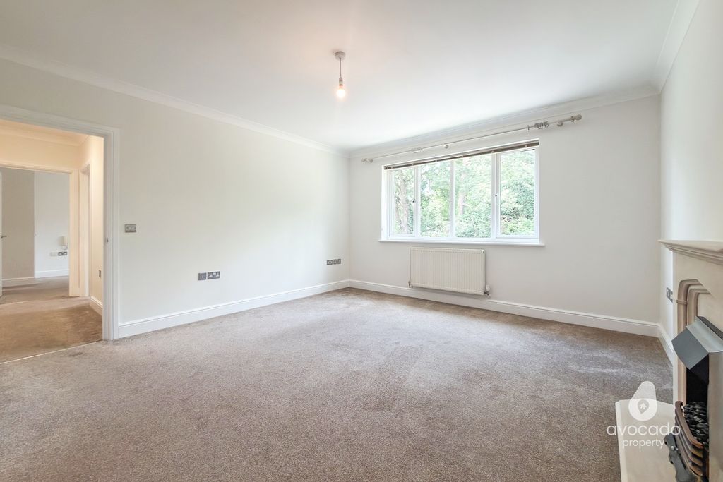 Property photo 3 of 13 5183462