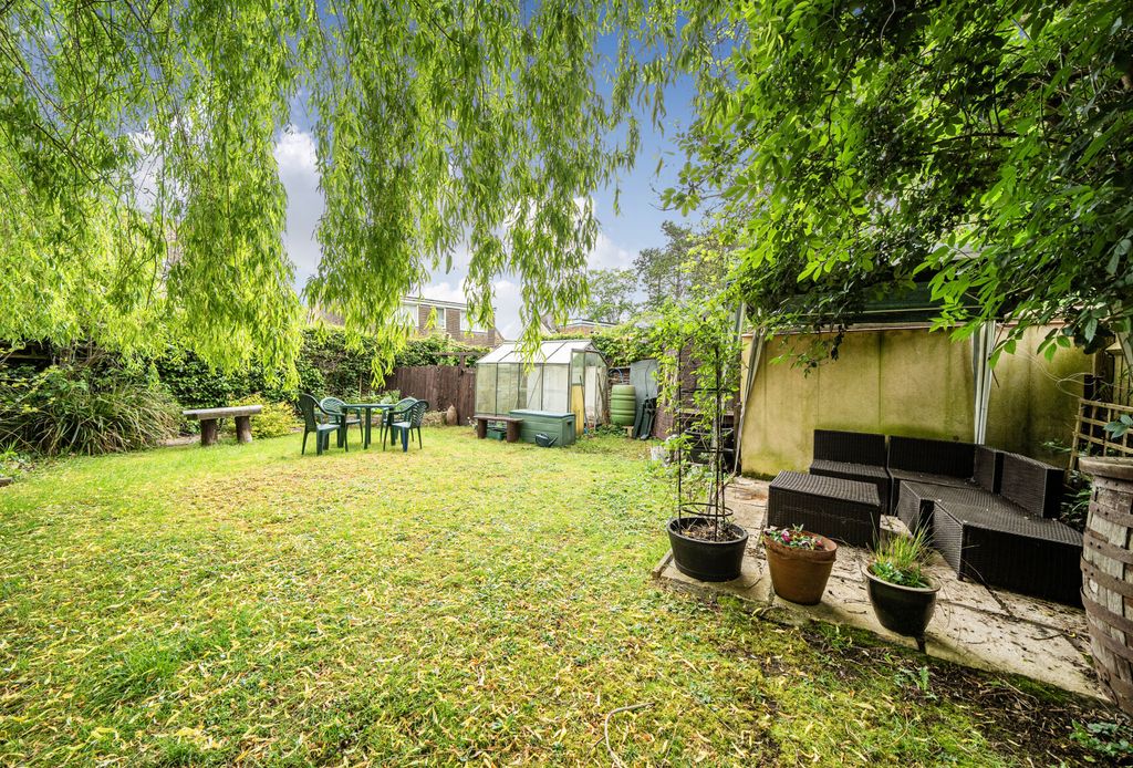 Property photo 3 of 12 1454581-9-69F9B7d...