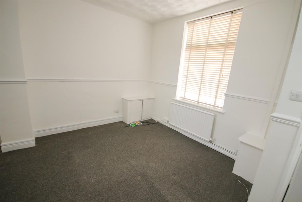 Property photo 3 of 9 Img_7029.Jpg