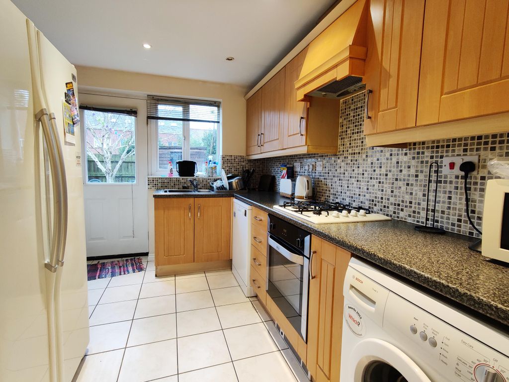 Property photo 2 of 16 Image