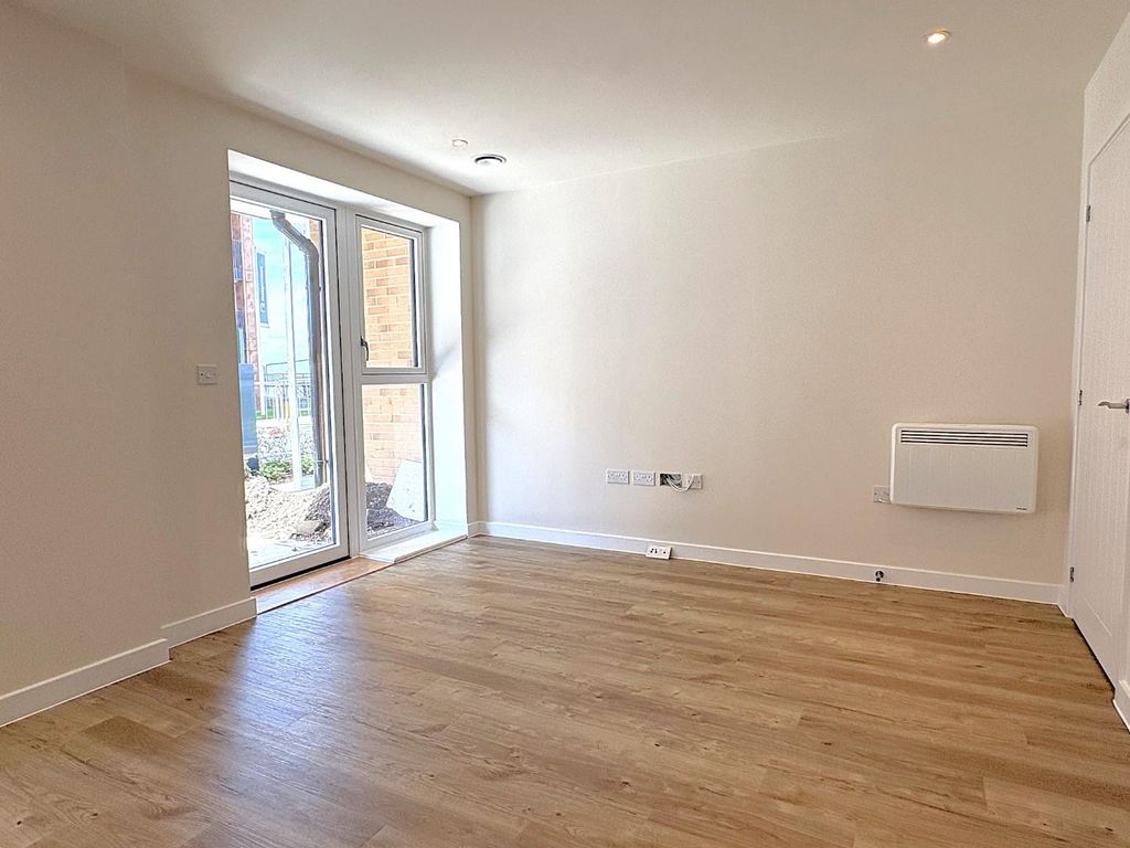 Property photo 2 of 4