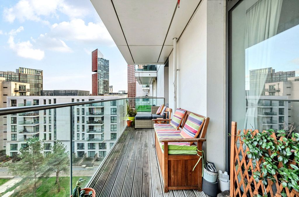 Property photo 3 of 22 1387204-3-693A2F0...