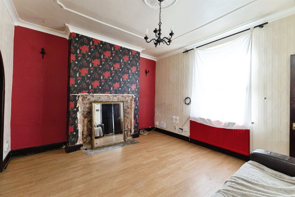 Property photo 2 of 16