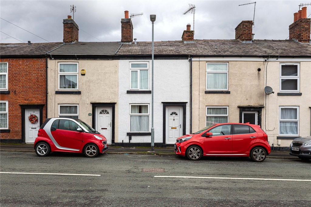 Property photo 1 of 8 Front View