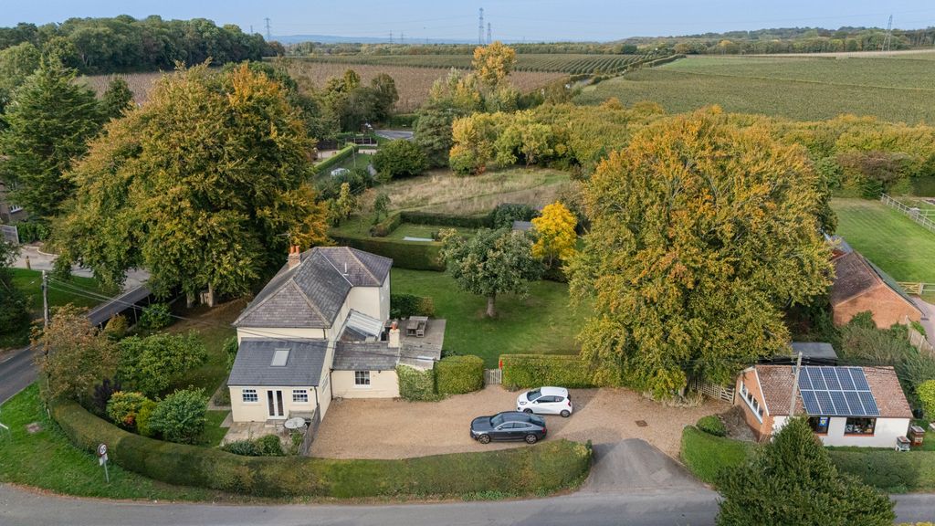 Property photo 1 of 35 4534731