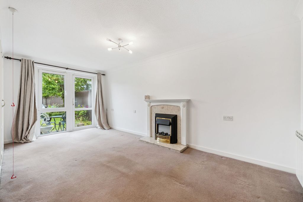 Property photo 3 of 16