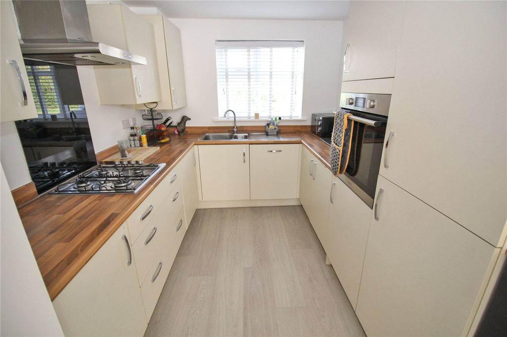 Property photo 3 of 13 Picture No. 08